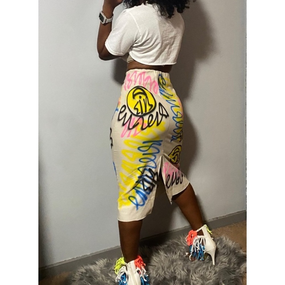 Graffiti 2pc Set - image 2